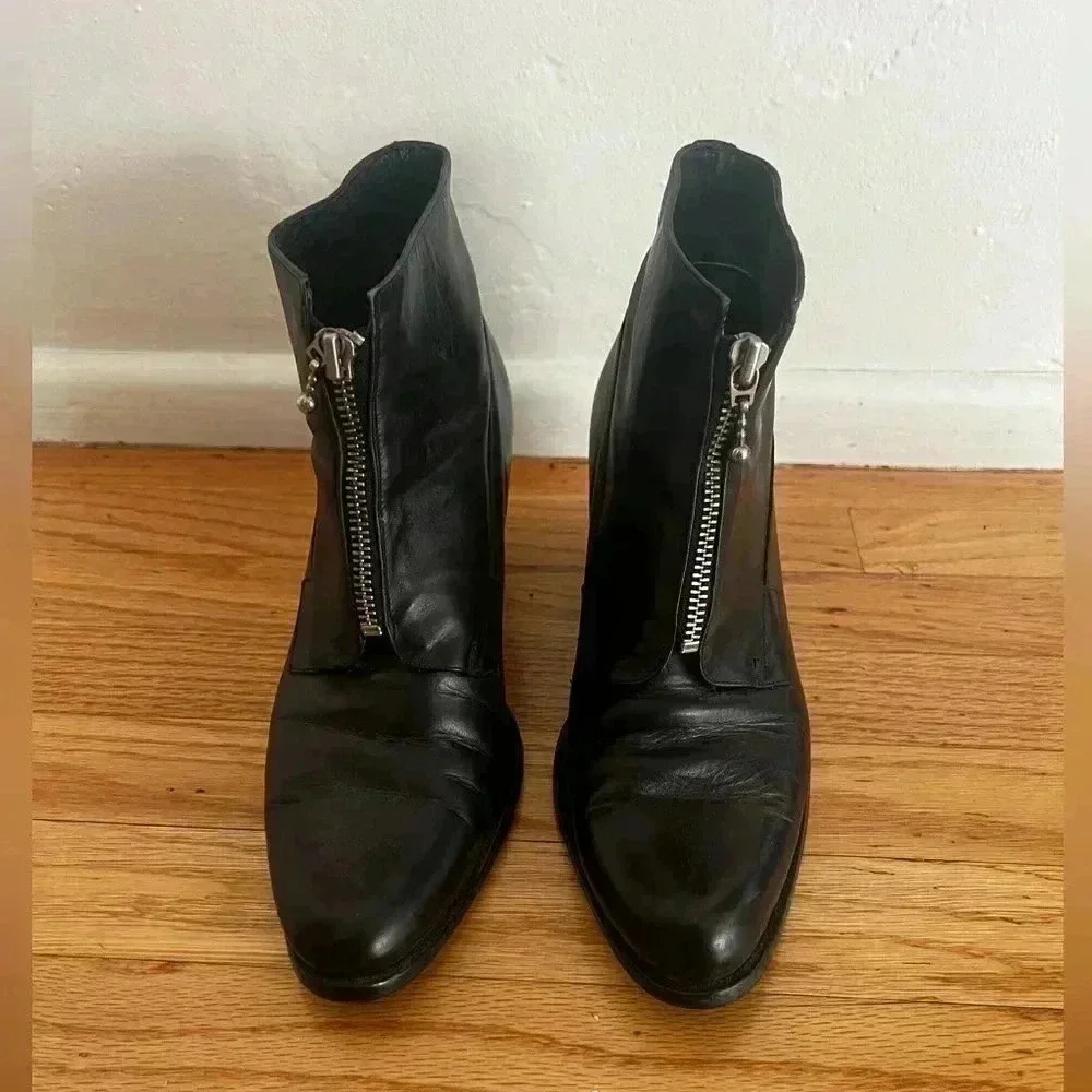 Vintage Guess Ankle boots size 7.5